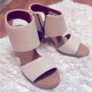 TOMS Majorca Cutout Sandal